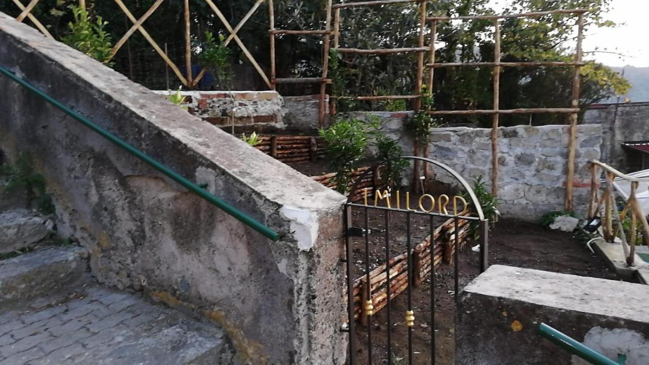 לינה וארוחת בוקר קסטל סן ג'ורג'ו I Milord מראה חיצוני תמונה